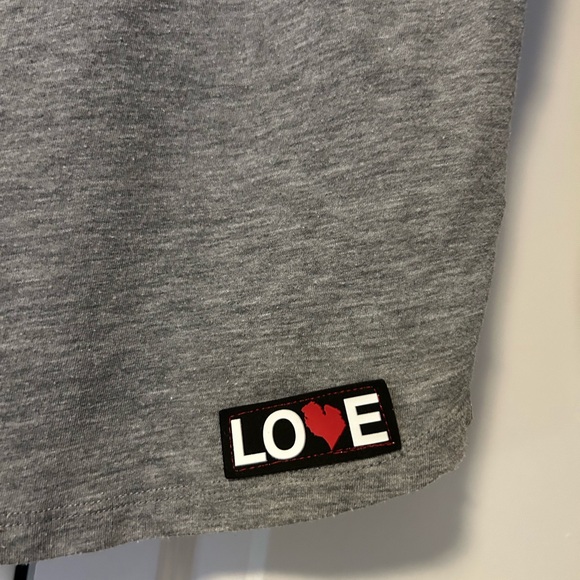 M22 Love Gray Henley Style Cotton Women's Top - Picture 3 of 4